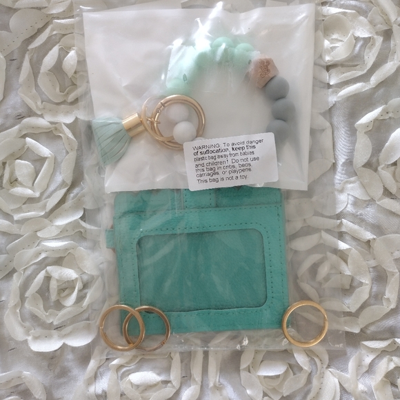 Bead bracelet keychain - Picture 7 of 11